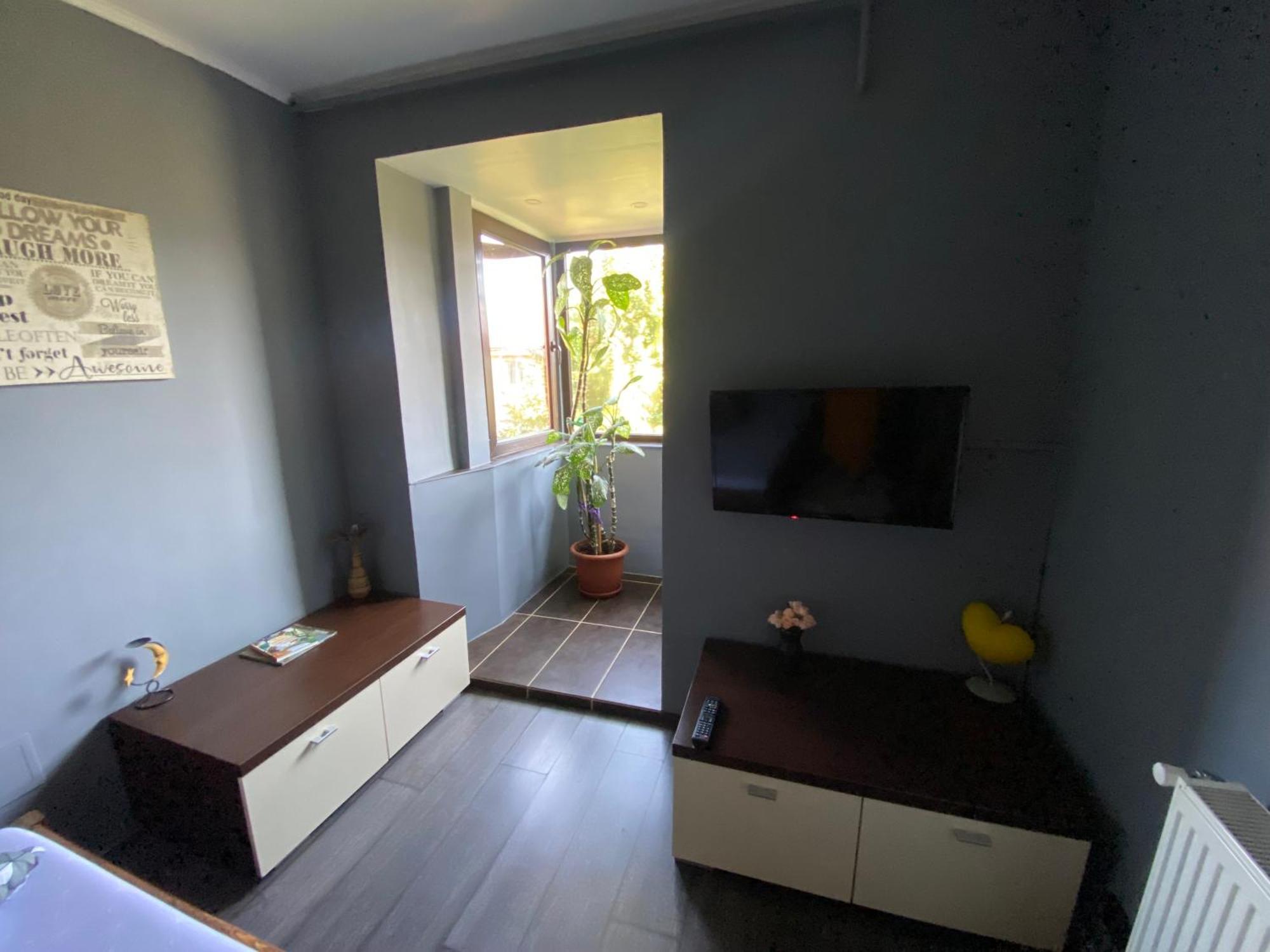 Comfort Home Apartment 2 Petroşani Εξωτερικό φωτογραφία